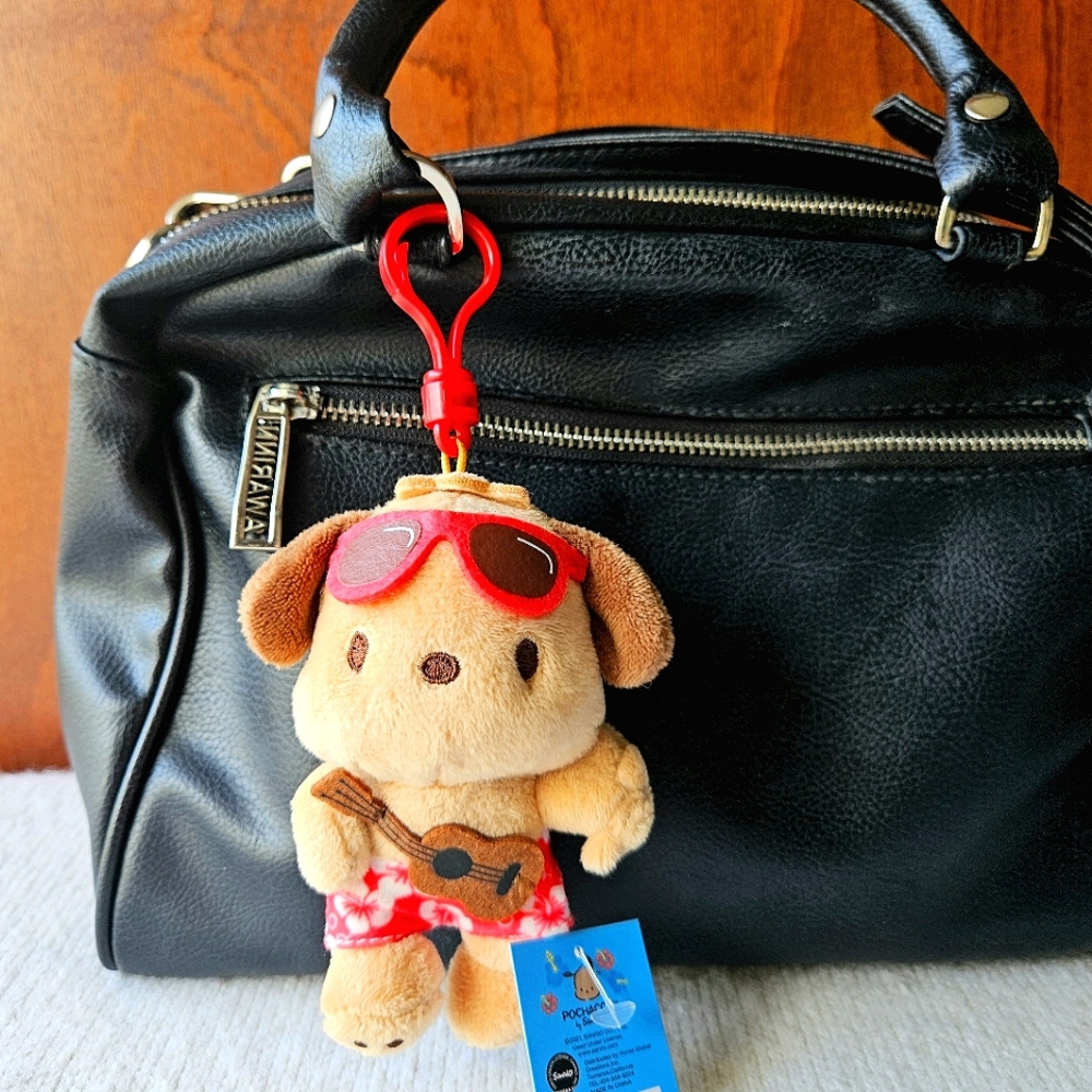 🍒[NWT] Hello Kitty Keychain | Keyring | Plush *Hawaii Exclusive* - Picture 9 of 16